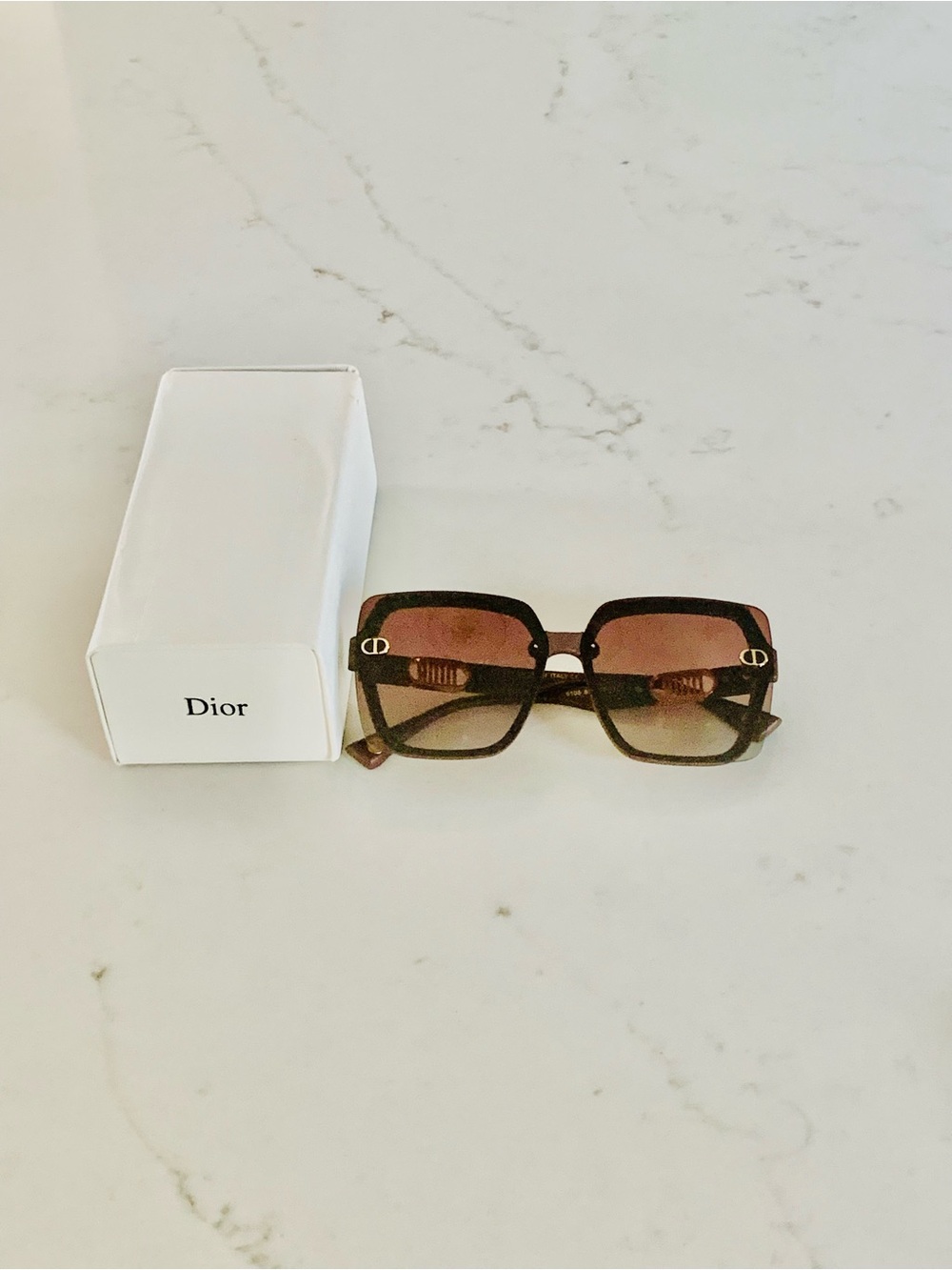 Dior Black Square Sunglasses Women Gold Graphic Logo Signature S10F Box Pouch